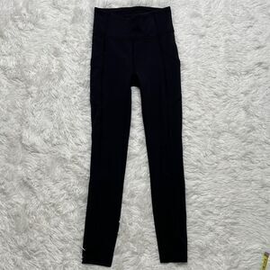 Lululemon Athletica Black Leggings size 2 crop